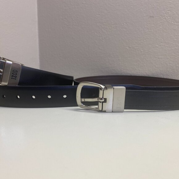 IZOD reversible dress belts (Lot of 2), black-to-brown, youth size Small (22-24) - Picture 3 of 4